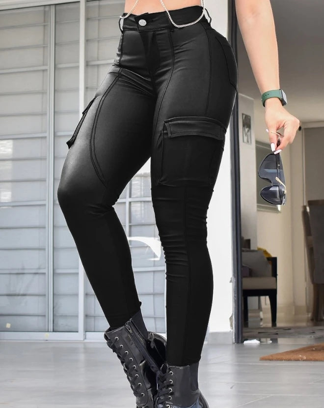 High-Waisted Faux Leather Cargo Pants – Slim Fit Streetwear Trousers with Pockets