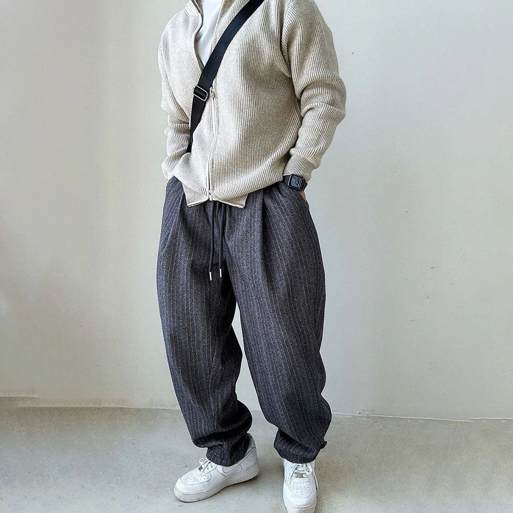 Relaxed Fit Drawstring Pants